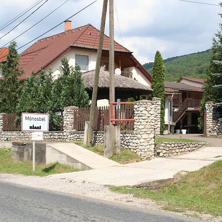 Hotel Horvath Vendeghaz Monosbel Zewnętrze zdjęcie