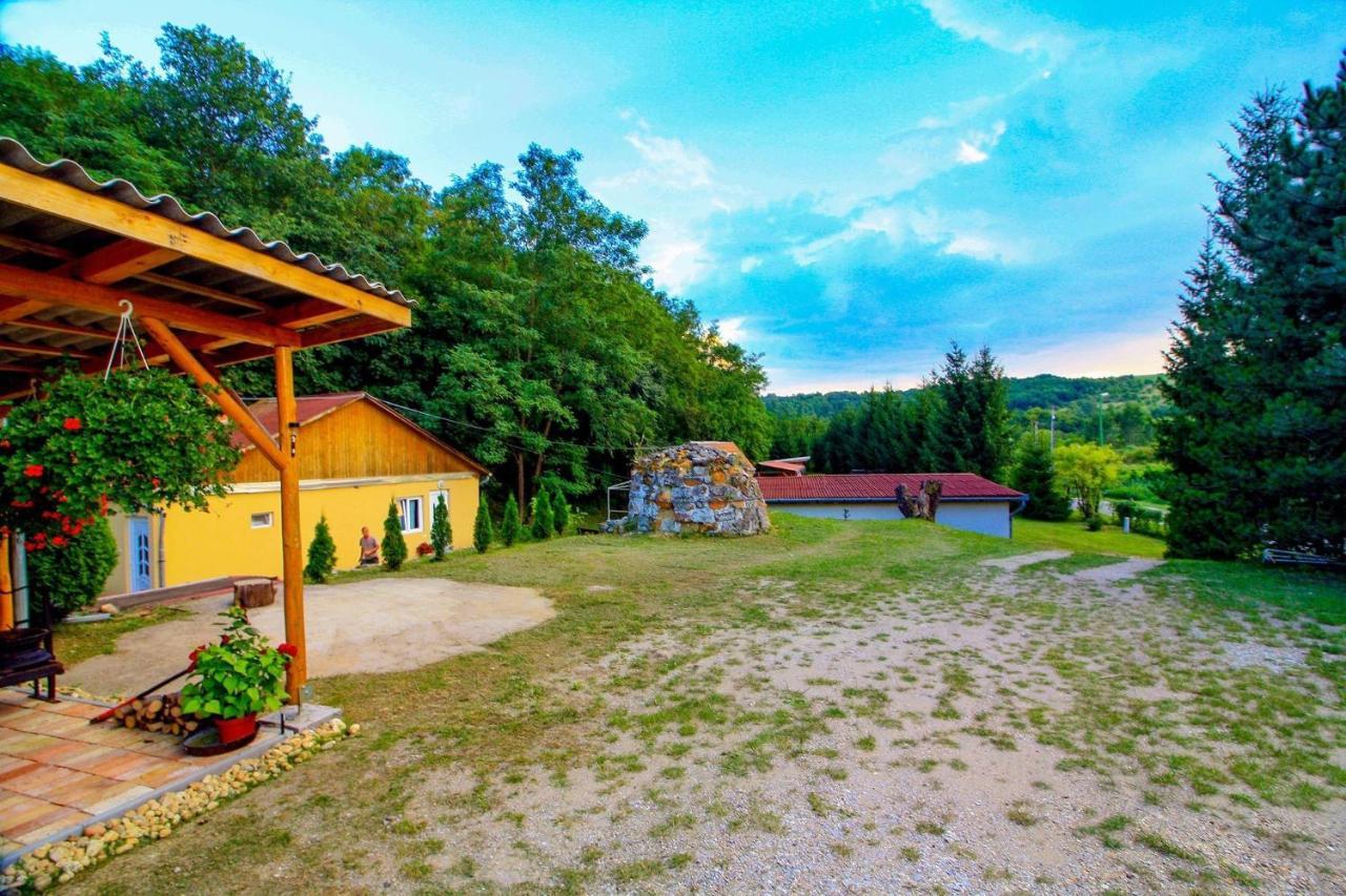 Hotel Horvath Vendeghaz Monosbel Zewnętrze zdjęcie