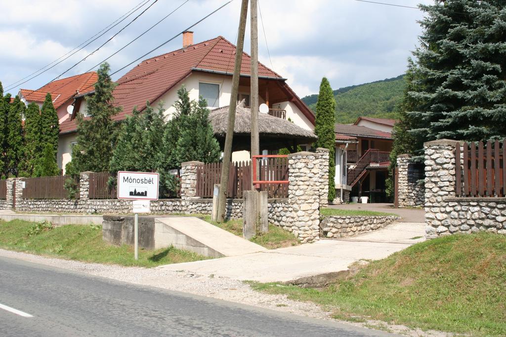 Hotel Horvath Vendeghaz Monosbel Zewnętrze zdjęcie